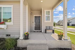 2006 NW Wessex St, McMinnville, OR 97128 - Photo 3