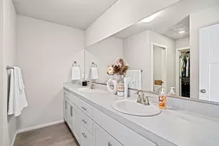 2006 NW Wessex St, McMinnville, OR 97128 - Photo 17