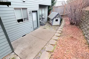 2335 Maplewood Dr N, Salem, OR 97306 - Photo 23