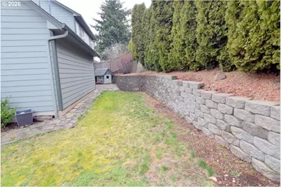 2335 Maplewood Dr N, Salem, OR 97306 - Photo 19