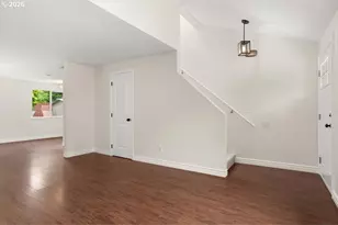 8125 SW Pine St, Portland, OR 97223 - Photo 17