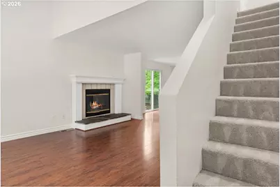 8125 SW Pine St, Portland, OR 97223 - Photo 5