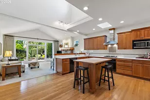 15597 NW Graf St, Portland, OR 97229 - Photo 7