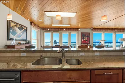 1880 Pacific St, Cannon Beach, OR 97110 - Photo 27