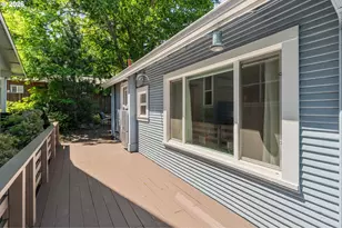 2845 Adams St, Eugene, OR 97405 - Photo 23