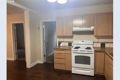 88180 3rd St, Veneta, OR 97487 - Photo 3