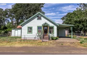 88180 3rd St, Veneta, OR 97487 - Photo 1