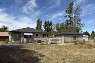 2190 18th St, Baker City, OR 97814 - Photo 5