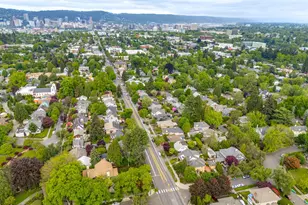 7 NE Floral Pl, Portland, OR 97232 - Photo 47
