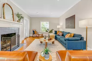 7 NE Floral Pl, Portland, OR 97232 - Photo 3