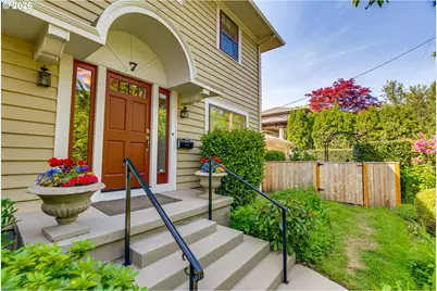 7 NE Floral Pl, Portland, OR 97232 - Photo 41