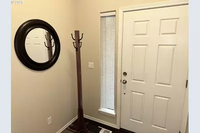 4564 SE Olivewood St, Hillsboro, OR 97123 - Photo 5