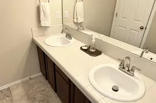 4564 SE Olivewood St, Hillsboro, OR 97123 - Photo 27