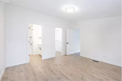 1282 E 3rd St, Lafayette, OR 97127 - Photo 11