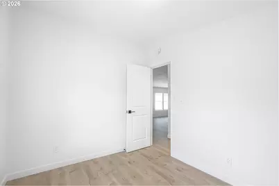 1282 E 3rd St, Lafayette, OR 97127 - Photo 27