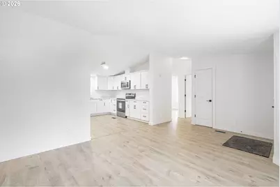 1282 E 3rd St, Lafayette, OR 97127 - Photo 9