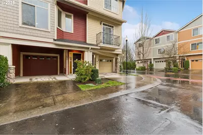 406 NE Patricia Ann Pl, Hillsboro, OR 97006 - Photo 3