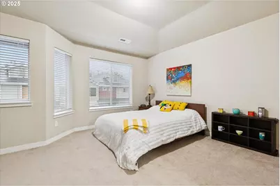 406 NE Patricia Ann Pl, Hillsboro, OR 97006 - Photo 11