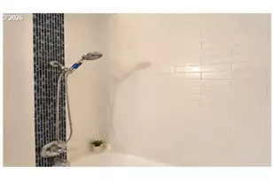 1708 NE 67th Ave, Portland, OR 97213 - Photo 13