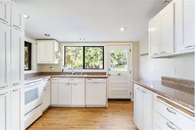 25751 SE Brian Ranch Rd, Sandy, OR 97055 - Photo 11