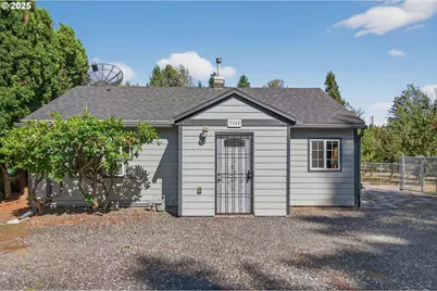 3945 NE Bryant St, Portland, OR 97211 - Photo 1