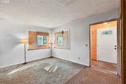 3945 NE Bryant St, Portland, OR 97211 - Photo 7