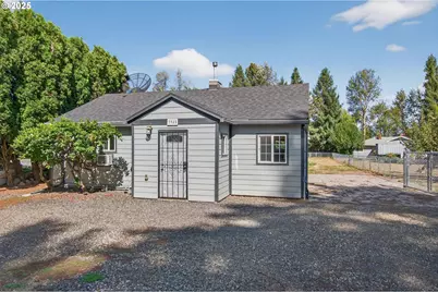 3945 NE Bryant St, Portland, OR 97211 - Photo 23