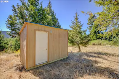 1517 Quines Creek Rd, Azalea, OR 97410 - Photo 39