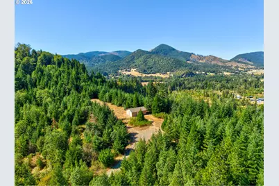 1517 Quines Creek Rd, Azalea, OR 97410 - Photo 17