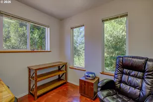 1517 Quines Creek Rd, Azalea, OR 97410 - Photo 25