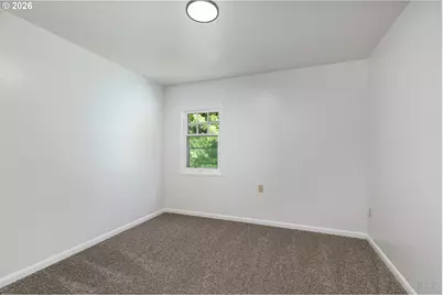 215 S 8th St, Saint Helens, OR 97051 - Photo 13