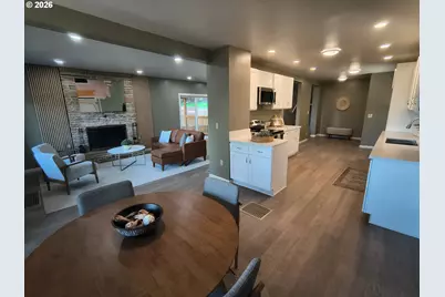 10503 NW 3rd St, Portland, OR 97231 - Photo 39