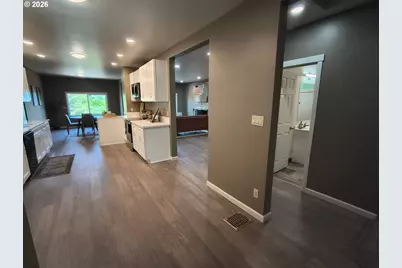 10503 NW 3rd St, Portland, OR 97231 - Photo 29