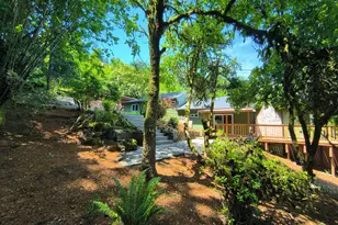10503 NW 3rd St, Portland, OR 97231 - Photo 15