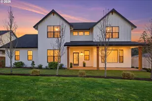 15268 Holcomb Blvd, Oregon City, OR 97045 - Photo 1