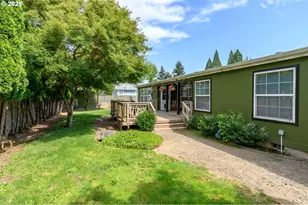 929 NE Hide Away Dr, McMinnville, OR 97128 - Photo 43