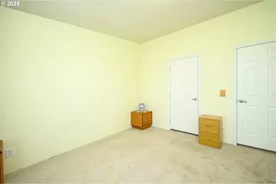 929 NE Hide Away Dr, McMinnville, OR 97128 - Photo 33