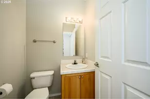 929 NE Hide Away Dr, McMinnville, OR 97128 - Photo 9