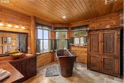 35400 Highway 101, Gold Beach, OR 97444 - Photo 17