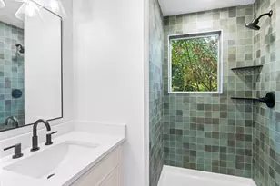 8416 SE Clay St, Portland, OR 97216 - Photo 11