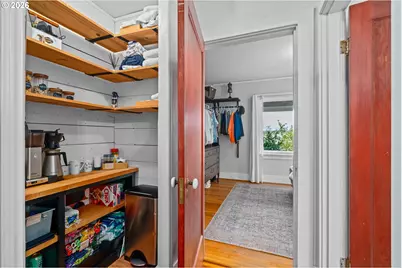 9685 NW Saint Helens Rd, Portland, OR 97231 - Photo 13