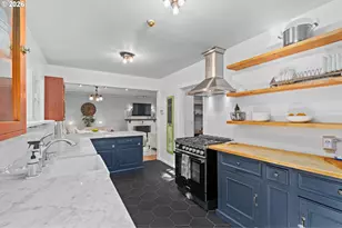 9685 NW St Helens Rd, Portland, OR 97231 - Photo 11