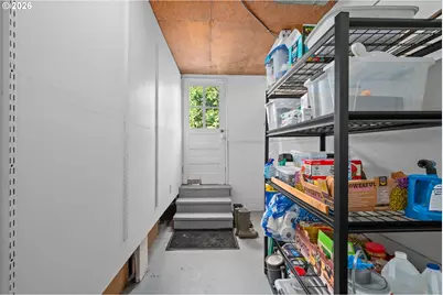 9685 NW Saint Helens Rd, Portland, OR 97231 - Photo 31