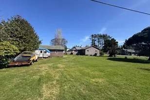 1401 270th Pl, Ocean Park, WA 98640 - Photo 33