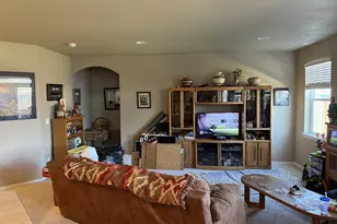 5298 Squirrel St, Springfield, OR 97478 - Photo 11