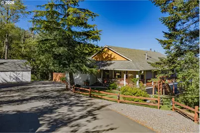 2215 NE 359th Ave, Washougal, WA 98671 - Photo 5