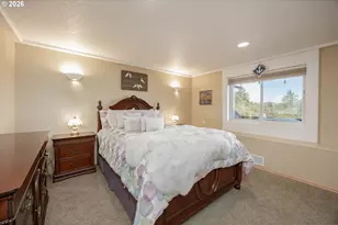 2215 NE 359th Ave, Washougal, WA 98671 - Photo 33