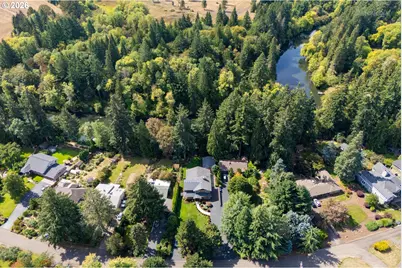 14020 SW River Ln, Portland, OR 97224 - Photo 5