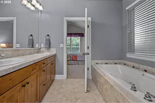 769 NE 66th Ave, Hillsboro, OR 97124 - Photo 15