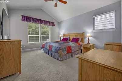 769 NE 66th Ave, Hillsboro, OR 97124 - Photo 13